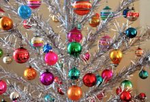 An aluminum Christmas tree