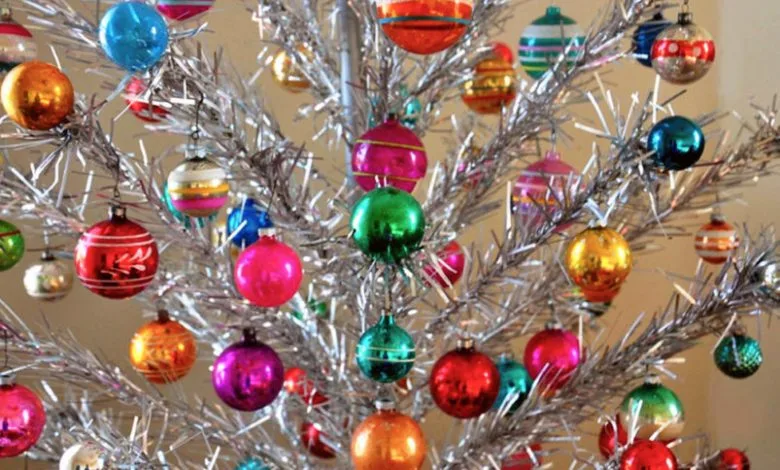 An aluminum Christmas tree