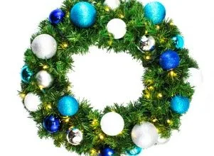 Cool arctic wreath